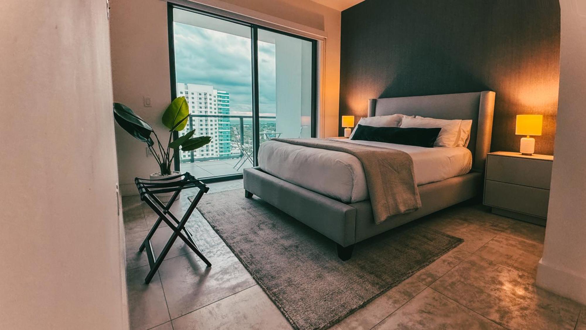 Smart Brickell Hotel Miami Exterior photo