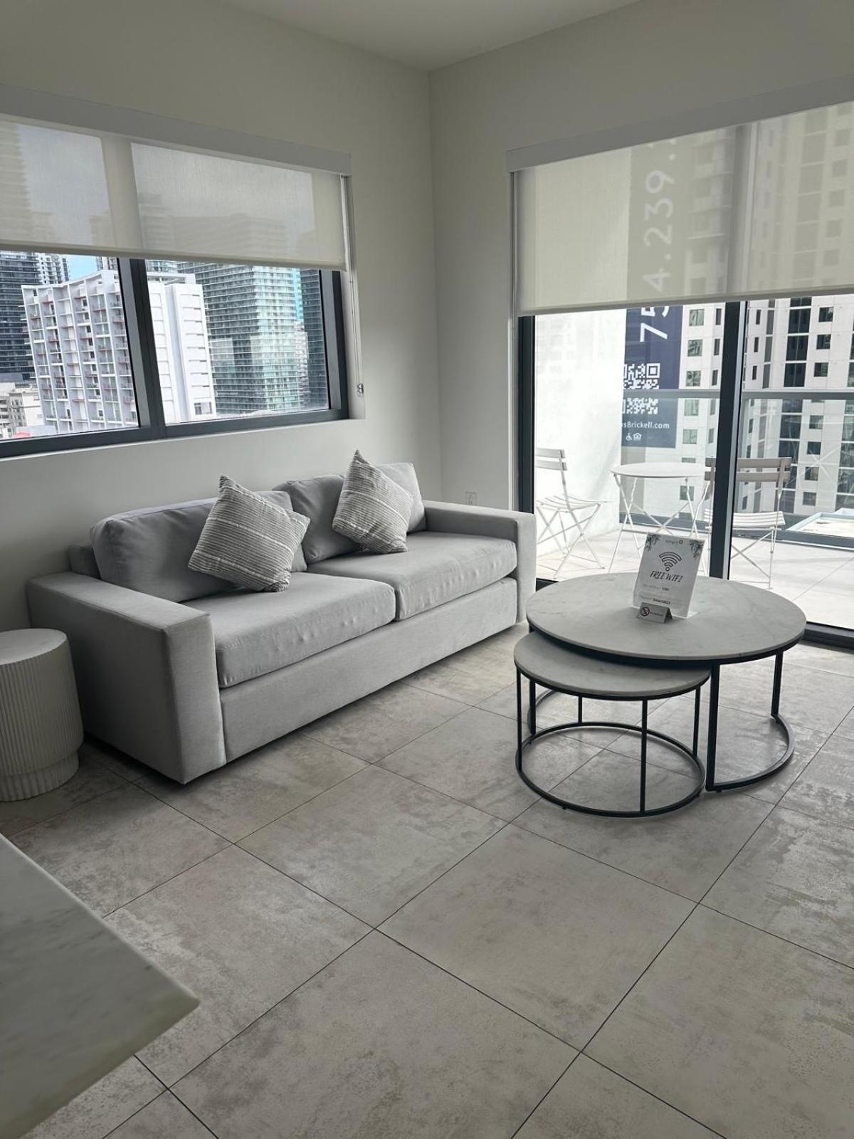 Smart Brickell Hotel Miami Exterior photo